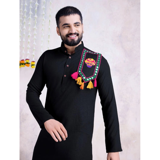 Generic Men's Rayon Mirror Embroidery Mandarin Collar Kurta (Black)