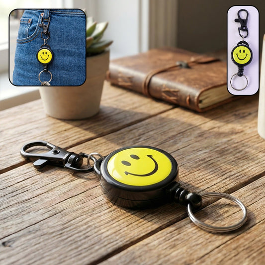 Smiley Retractable Keychain