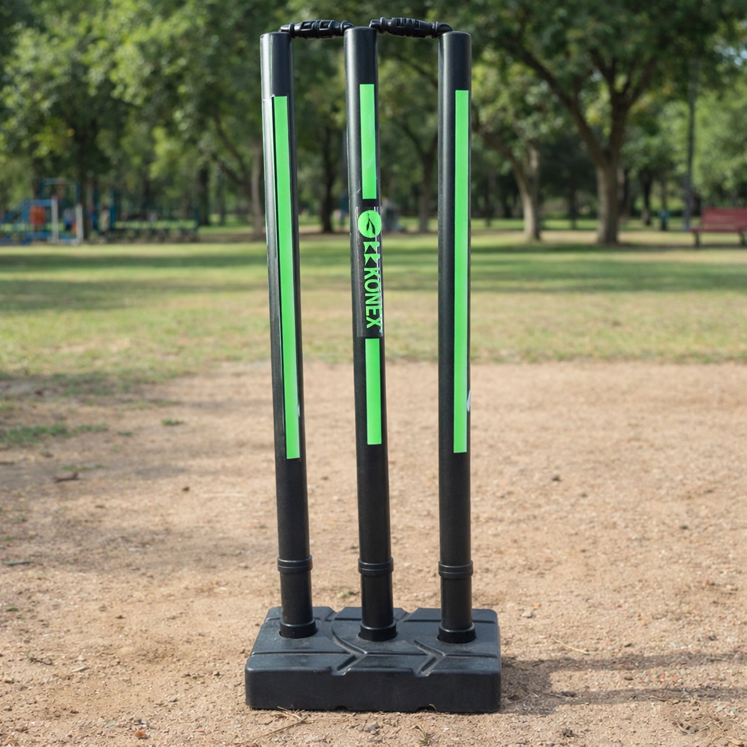 Durable cricket stump stand